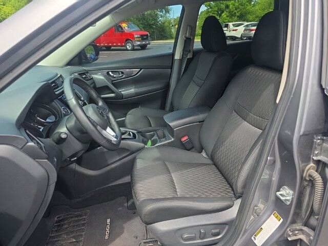 2018 Nissan Rogue in Marysville, OH 43040 - 18147014 13