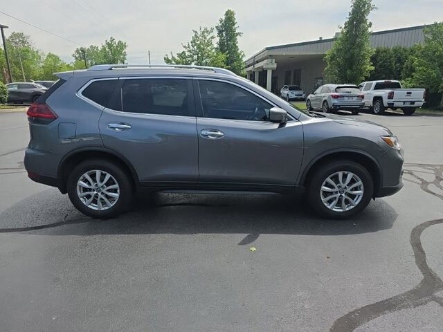 2018 Nissan Rogue in Marysville, OH 43040 - 18147014 8