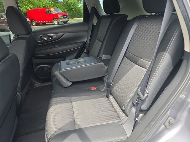 2018 Nissan Rogue in Marysville, OH 43040 - 18147014 25