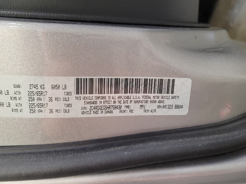 2017 Dodge Grand Caravan in Downey, CA 90241 - 18147041 33