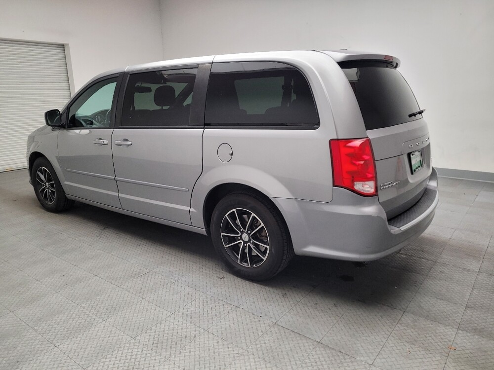 2017 Dodge Grand Caravan in Downey, CA 90241 - 18147041 3