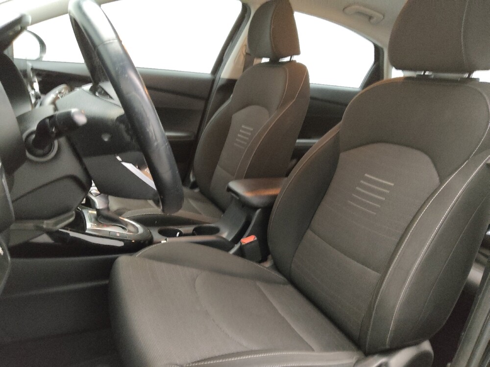 2019 Kia Forte in Columbus, GA 31909 - 18147073 17