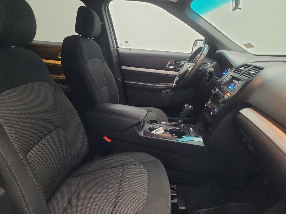 2017 Ford Explorer in Union City, GA 30291 - 18147082 21