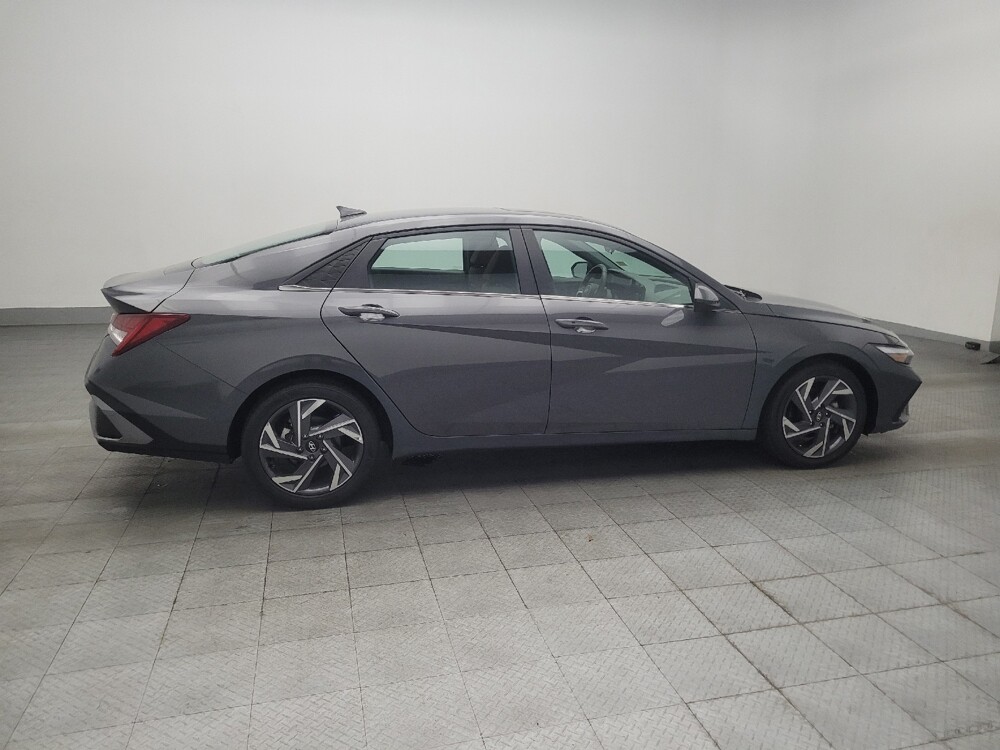 2025 Hyundai Elantra in Conyers, GA 30094 - 18147083 10