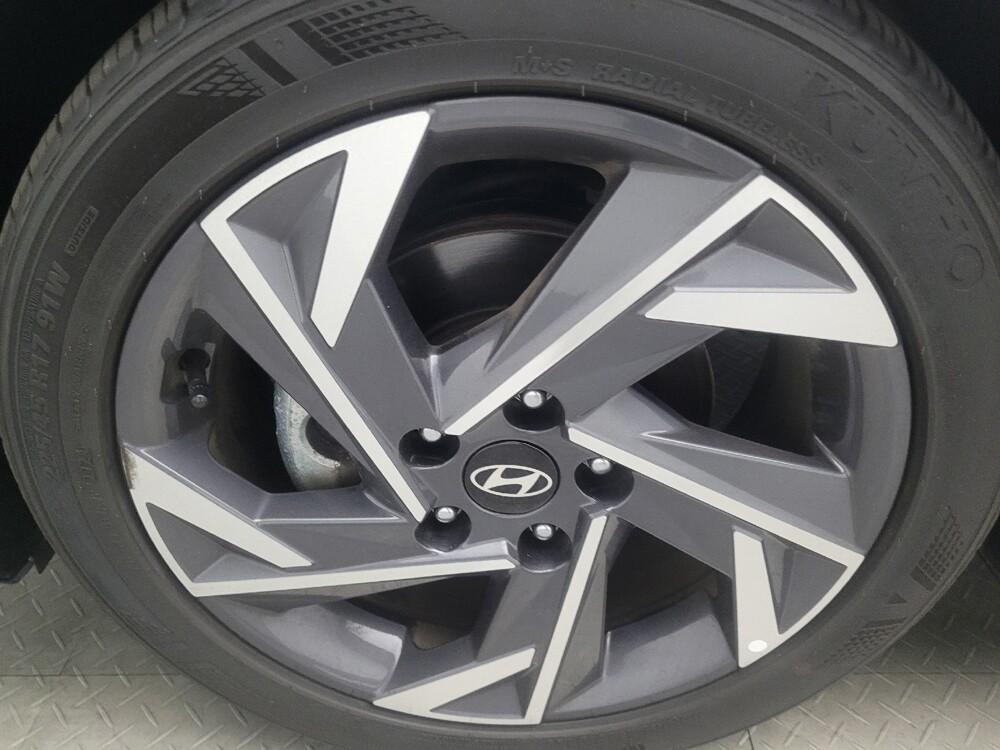 2025 Hyundai Elantra in Conyers, GA 30094 - 18147083 31