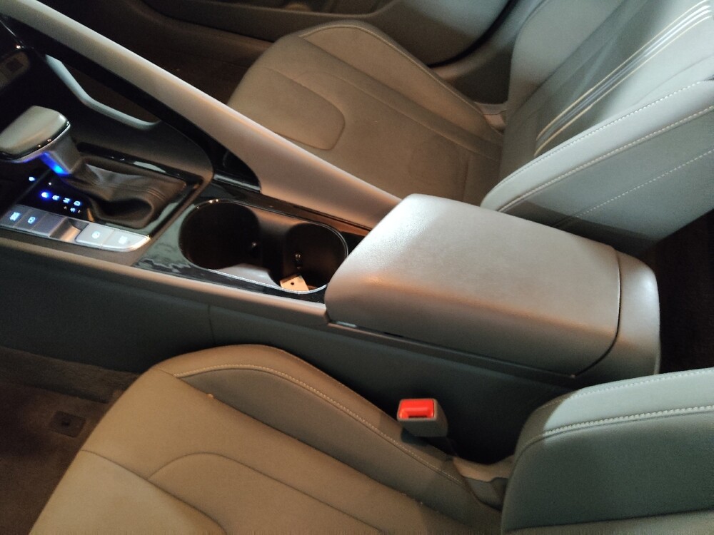 2025 Hyundai Elantra in Conyers, GA 30094 - 18147083 26