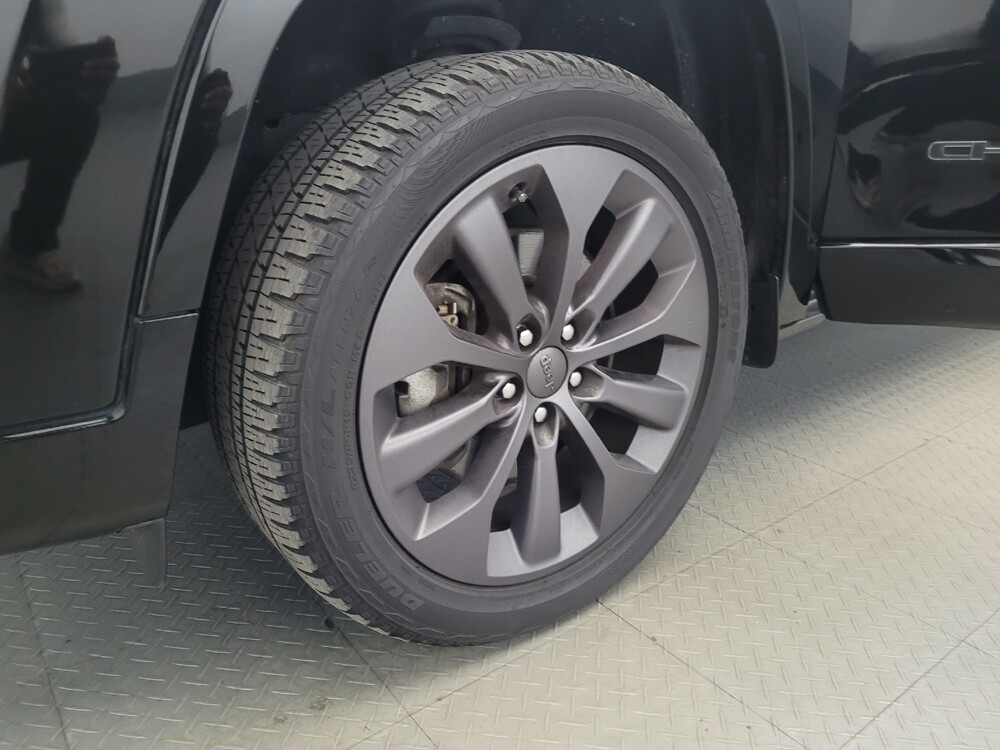 2019 Jeep Cherokee in Allentown, PA 18103 - 18147084 31