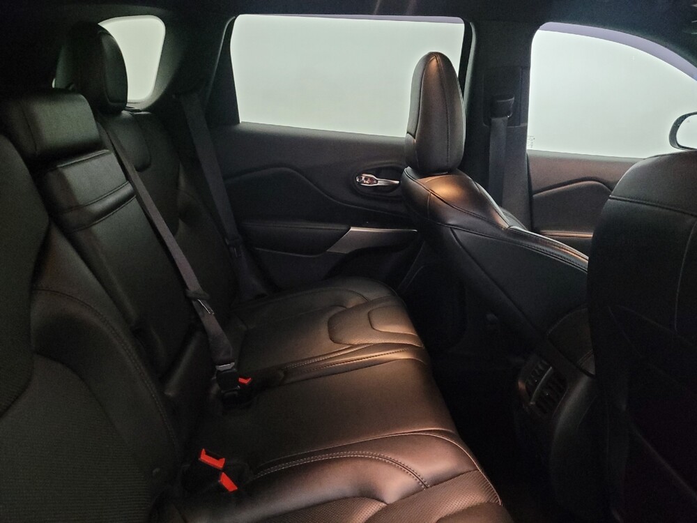 2019 Jeep Cherokee in Allentown, PA 18103 - 18147084 19