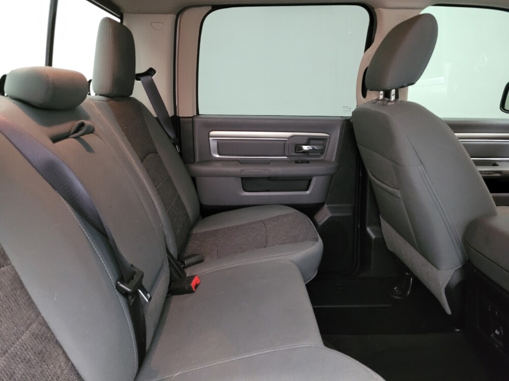 2015 RAM 1500 in Fairfield, OH 45014 - 18147105 19