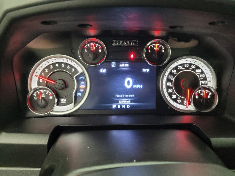 2015 RAM 1500 in Fairfield, OH 45014 - 18147105 23