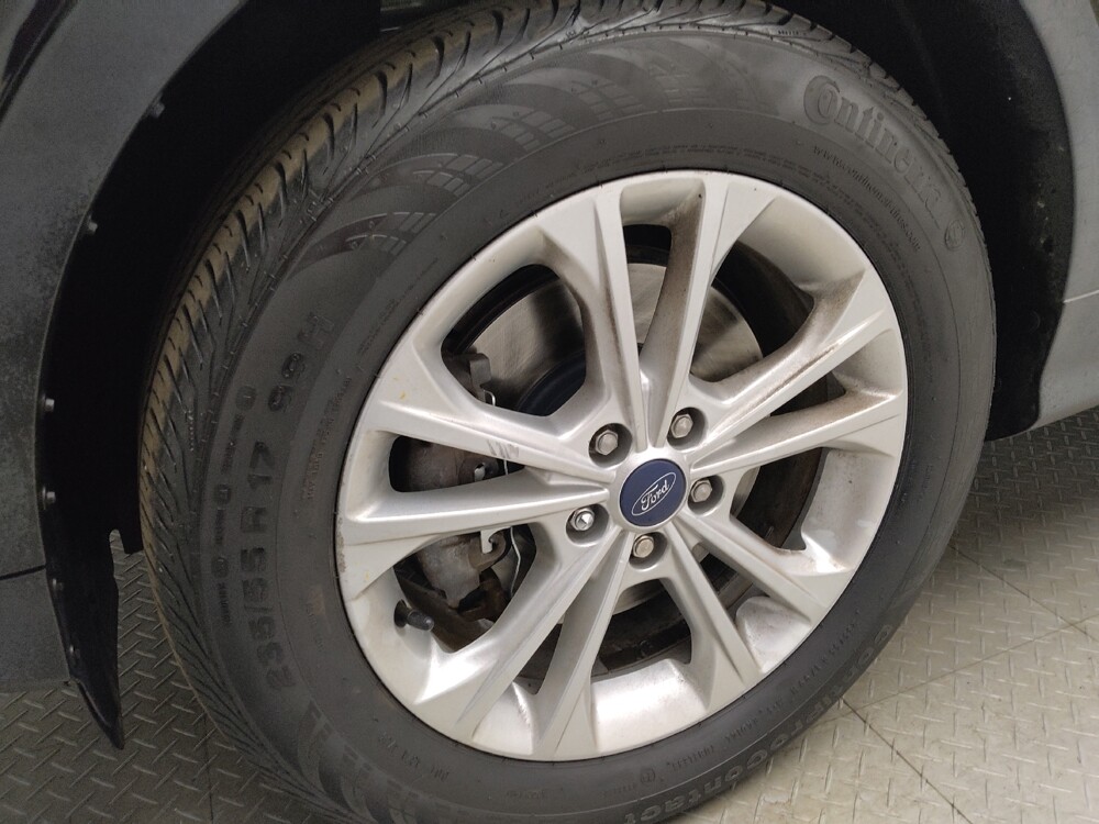 2018 Ford Escape in Taylor, MI 48180 - 18147134 31
