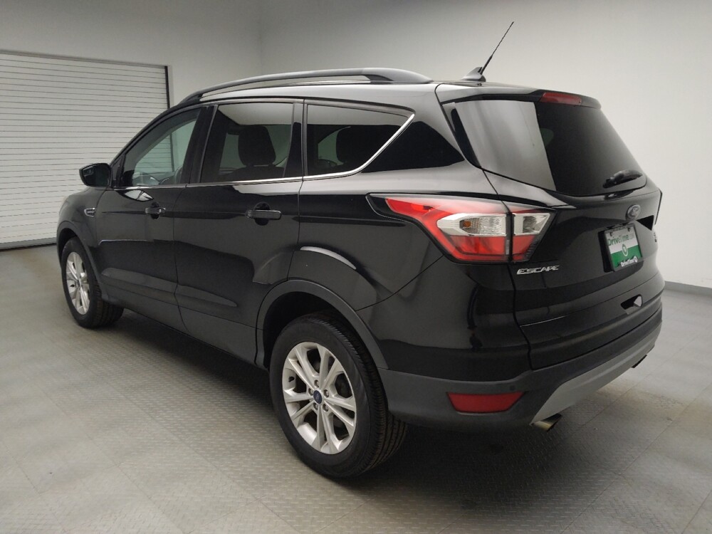 2018 Ford Escape in Taylor, MI 48180 - 18147134 5