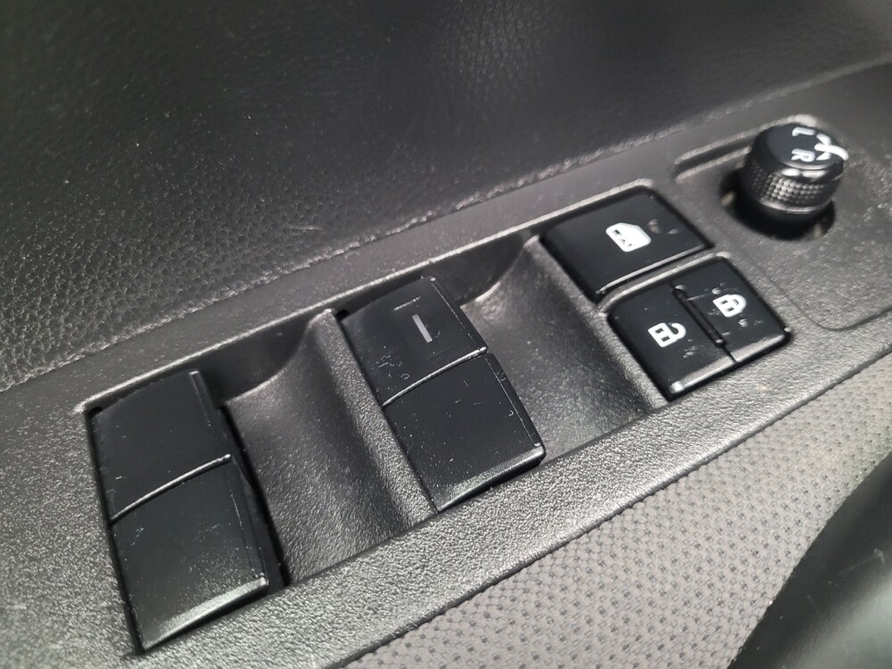 2021 Toyota Corolla in Madison, TN 37115 - 18147185 27