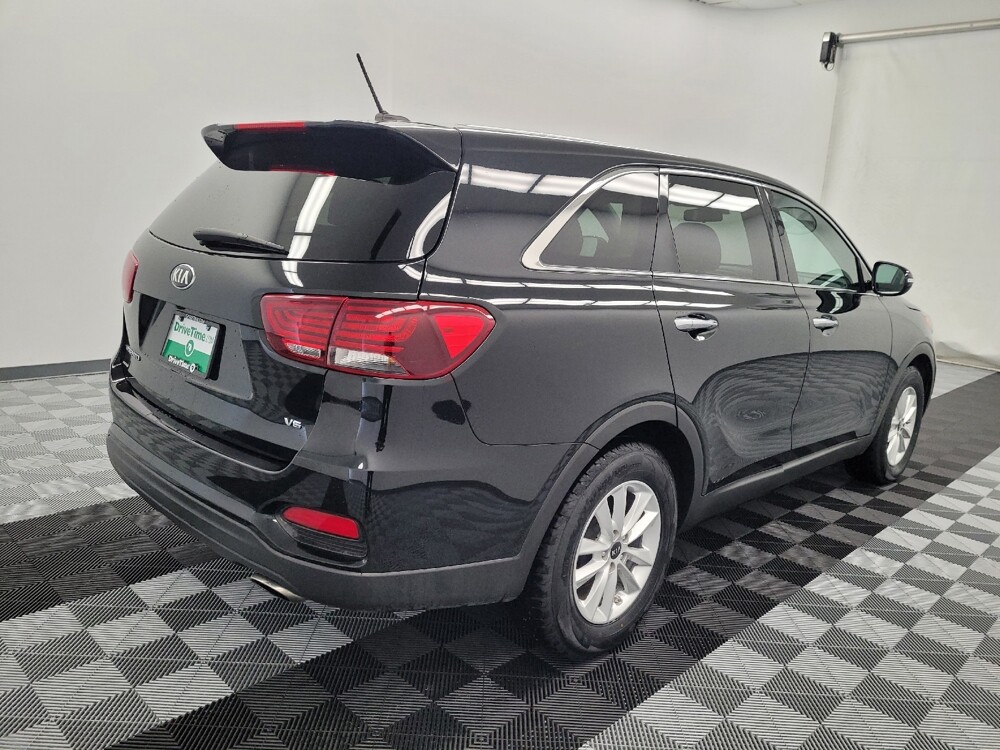 2019 Kia Sorento in Houston, TX 77060 - 18147194 9