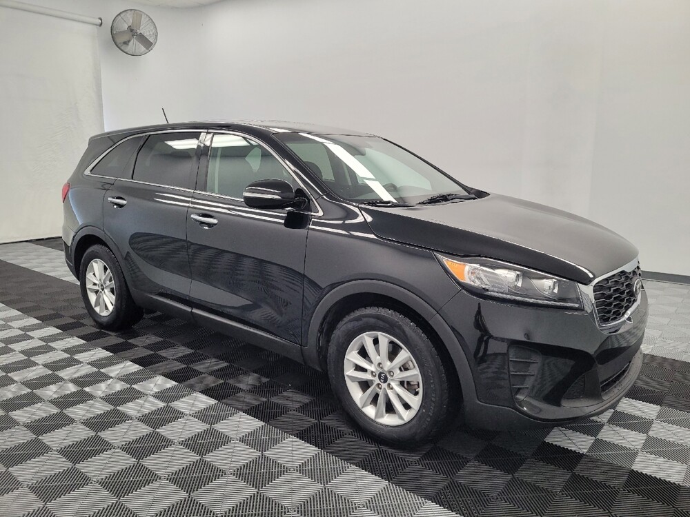 2019 Kia Sorento in Houston, TX 77060 - 18147194 11