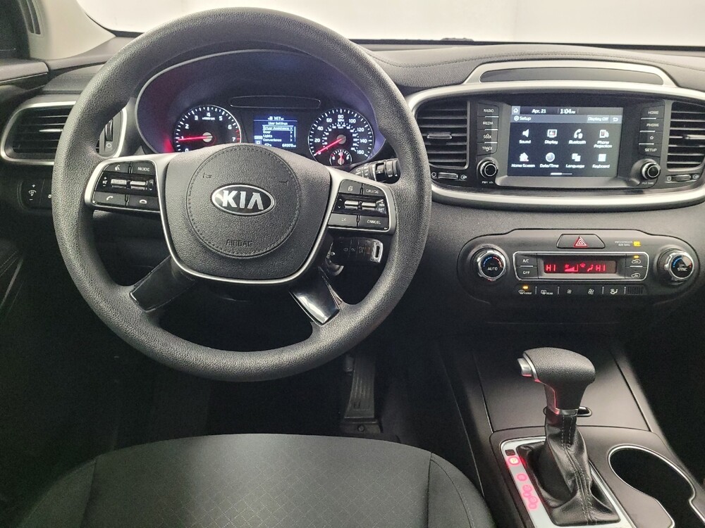 2019 Kia Sorento in Houston, TX 77060 - 18147194 22