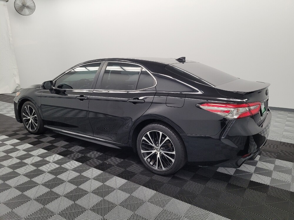 2019 Toyota Camry in Houston, TX 77060 - 18147198 3