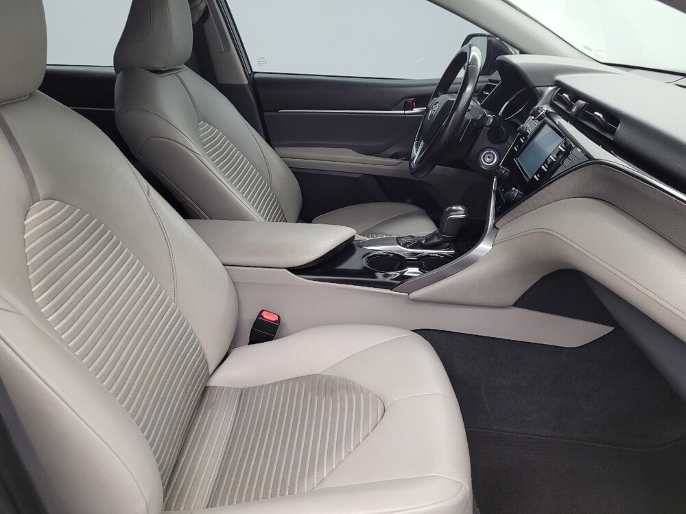 2019 Toyota Camry in Houston, TX 77060 - 18147198 21