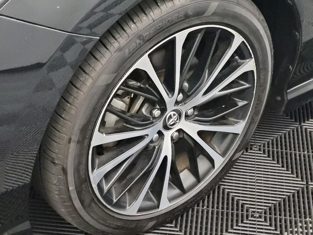 2019 Toyota Camry in Houston, TX 77060 - 18147198 31
