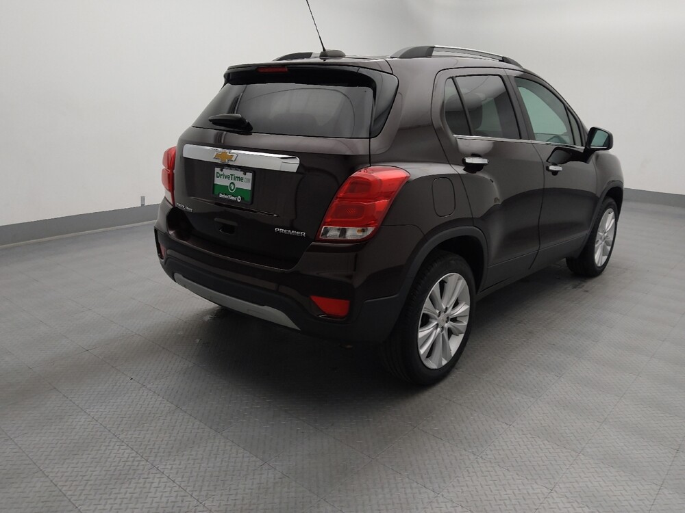 2020 Chevrolet Trax in Gladstone, MO 64118 - 18147264 9