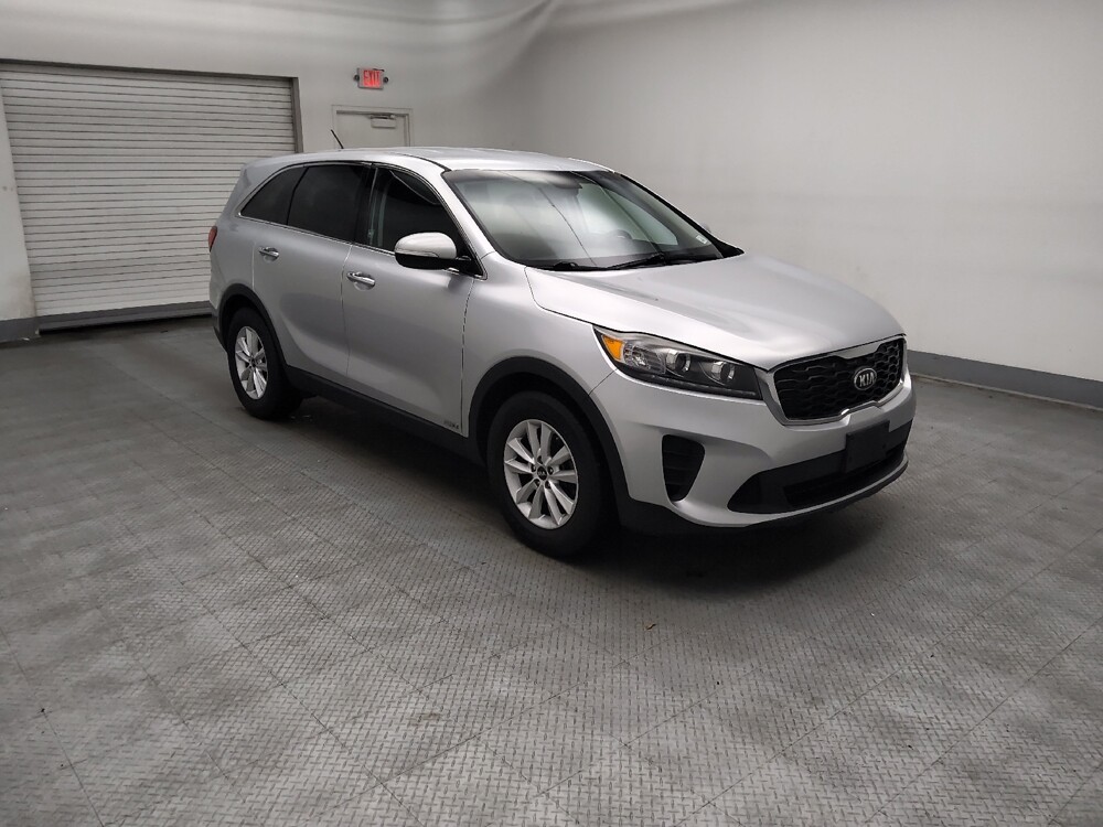 2019 Kia Sorento in Lombard, IL 60148 - 18147267 11