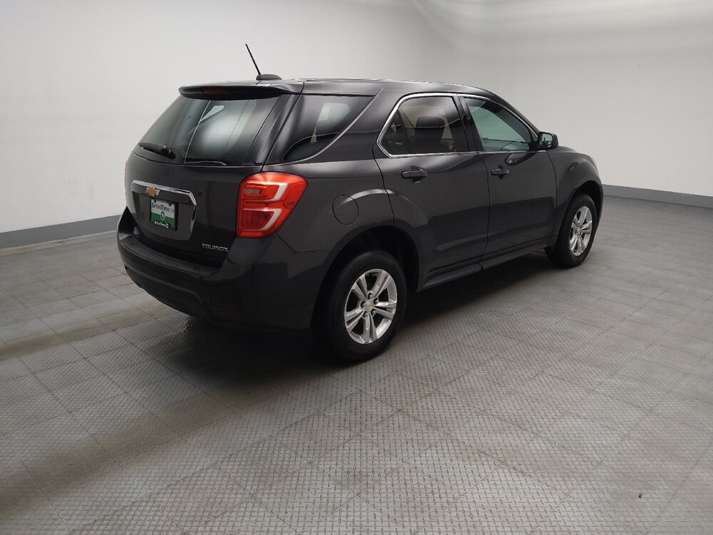 2016 Chevrolet Equinox in Peoria, IL 61615 - 18147268 10