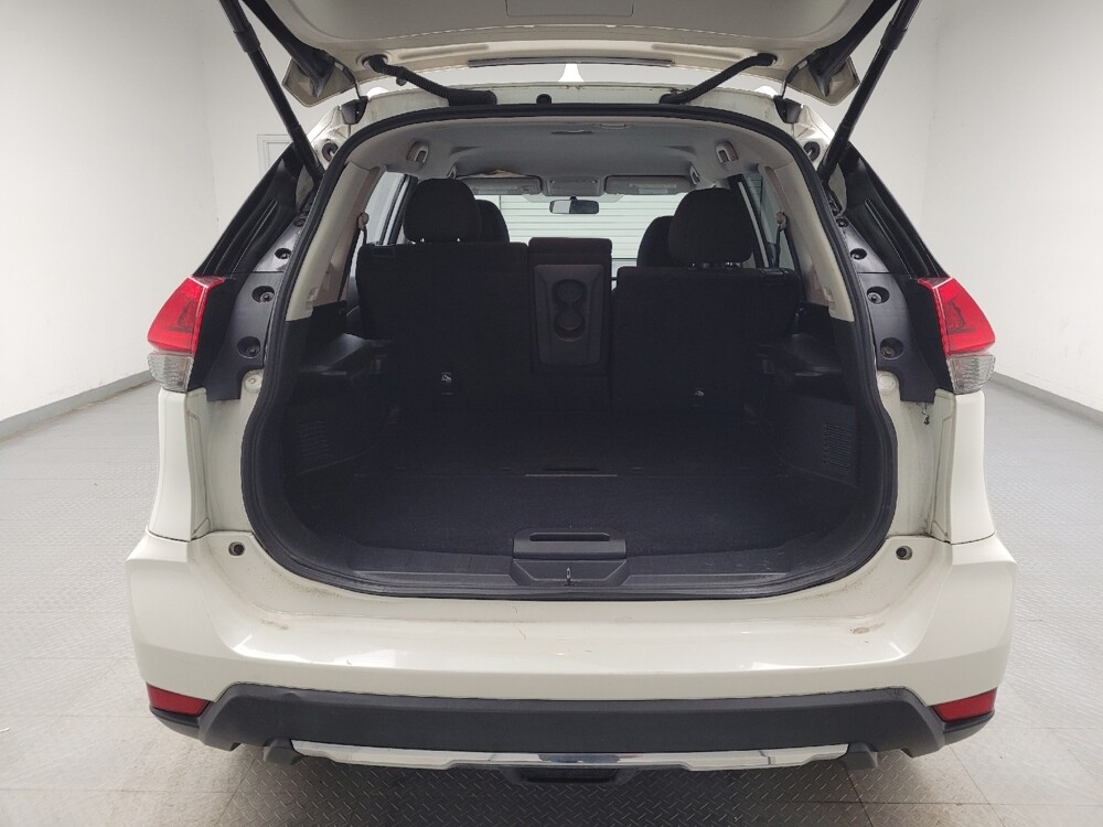 2018 Nissan Rogue in Ft Wayne, IN 46805 - 18147271 29