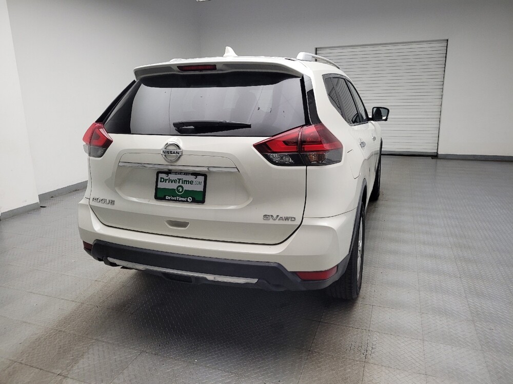 2018 Nissan Rogue in Ft Wayne, IN 46805 - 18147271 7