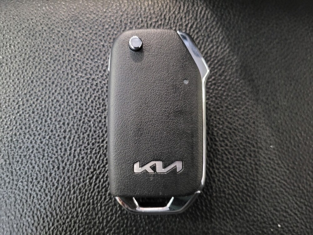 2024 Kia Forte in Ocala, FL 34471 - 18147287 32
