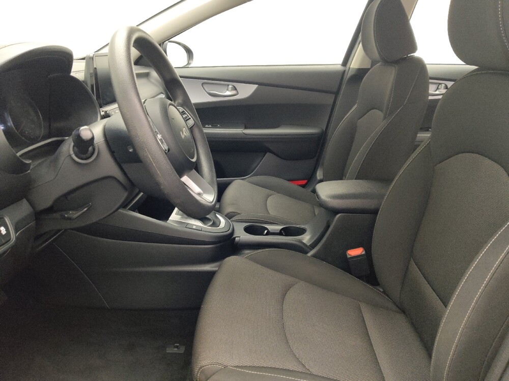2024 Kia Forte in Ocala, FL 34471 - 18147287 17