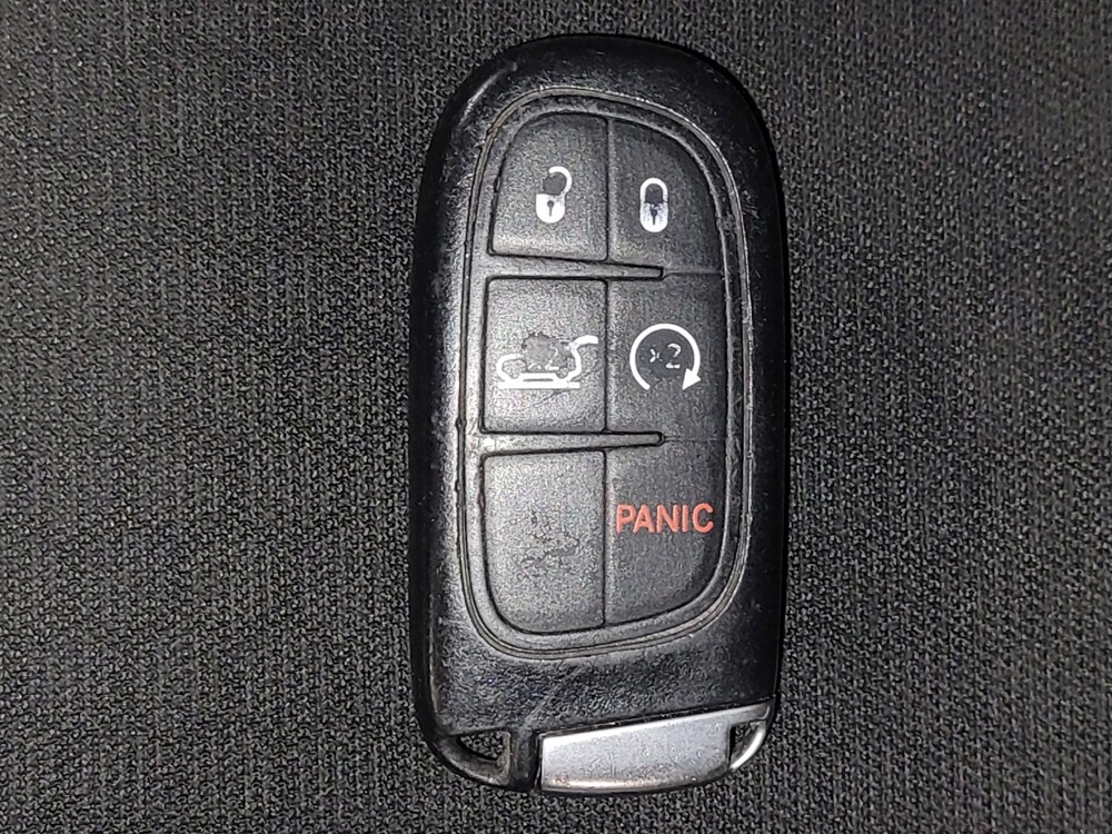 2019 Jeep Cherokee in Sanford, FL 32773 - 18147299 32
