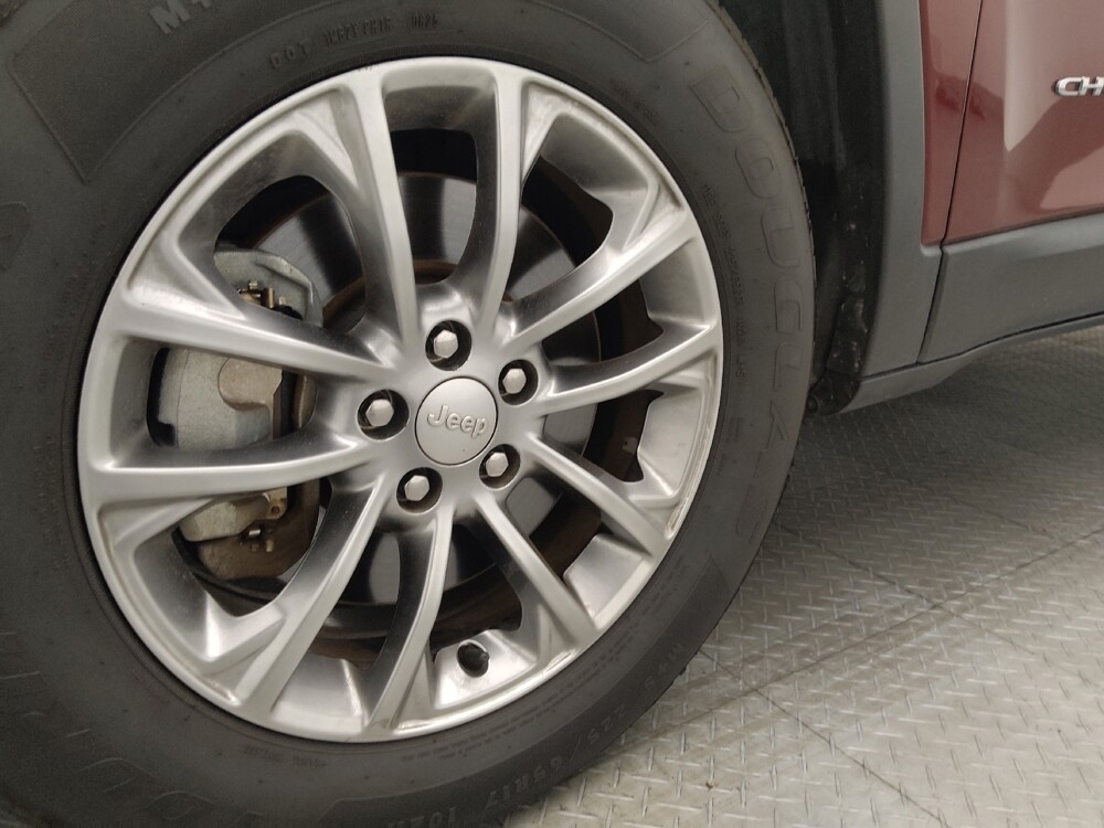 2019 Jeep Cherokee in Sanford, FL 32773 - 18147299 31