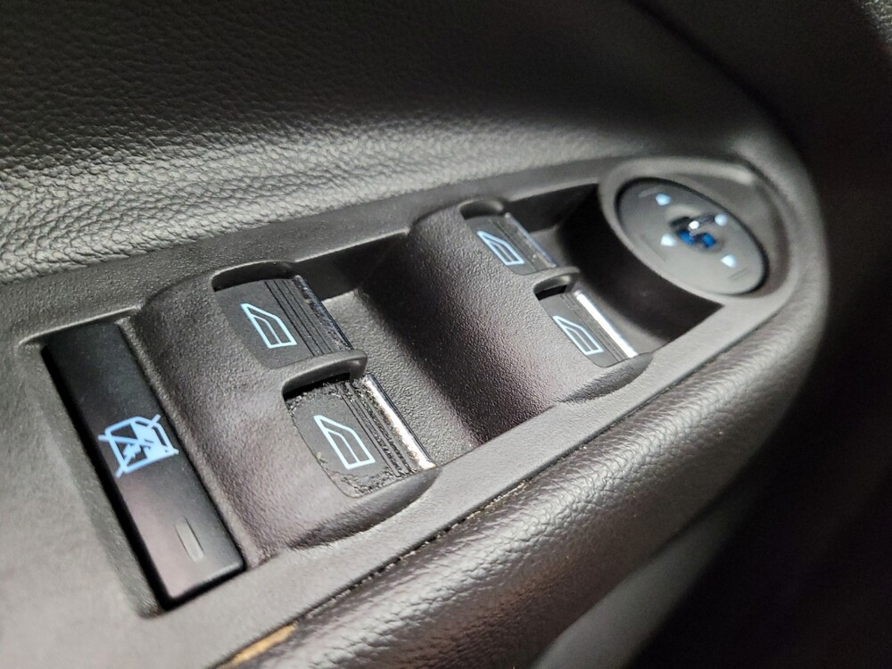 2014 Ford Escape in Fairfield, OH 45014 - 18147317 27