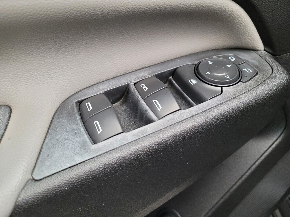 2021 Chevrolet Equinox in Downey, CA 90241 - 18147323 27