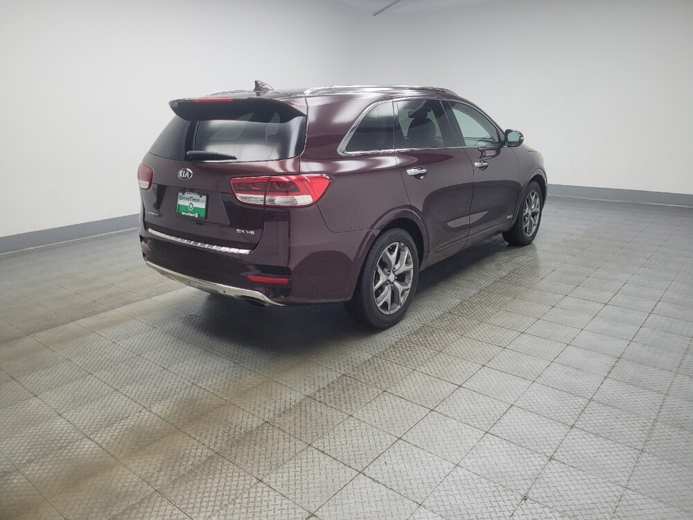 2018 Kia Sorento in Highland, IN 46322 - 18147363 10