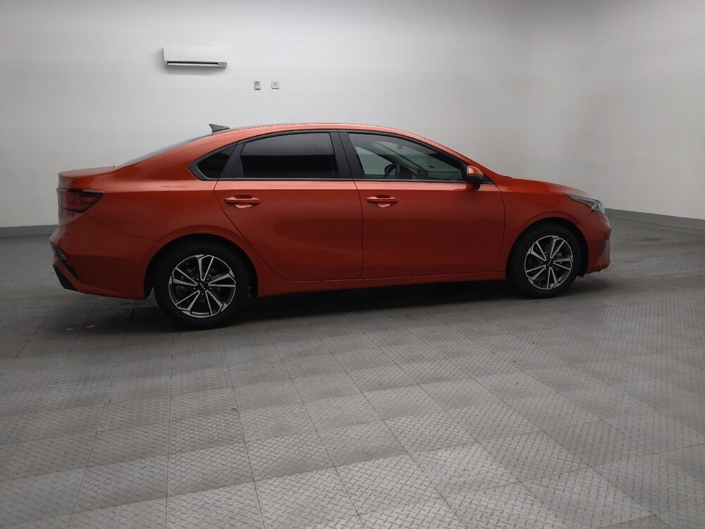 2023 Kia Forte in Plano, TX 75074 - 18147366 10