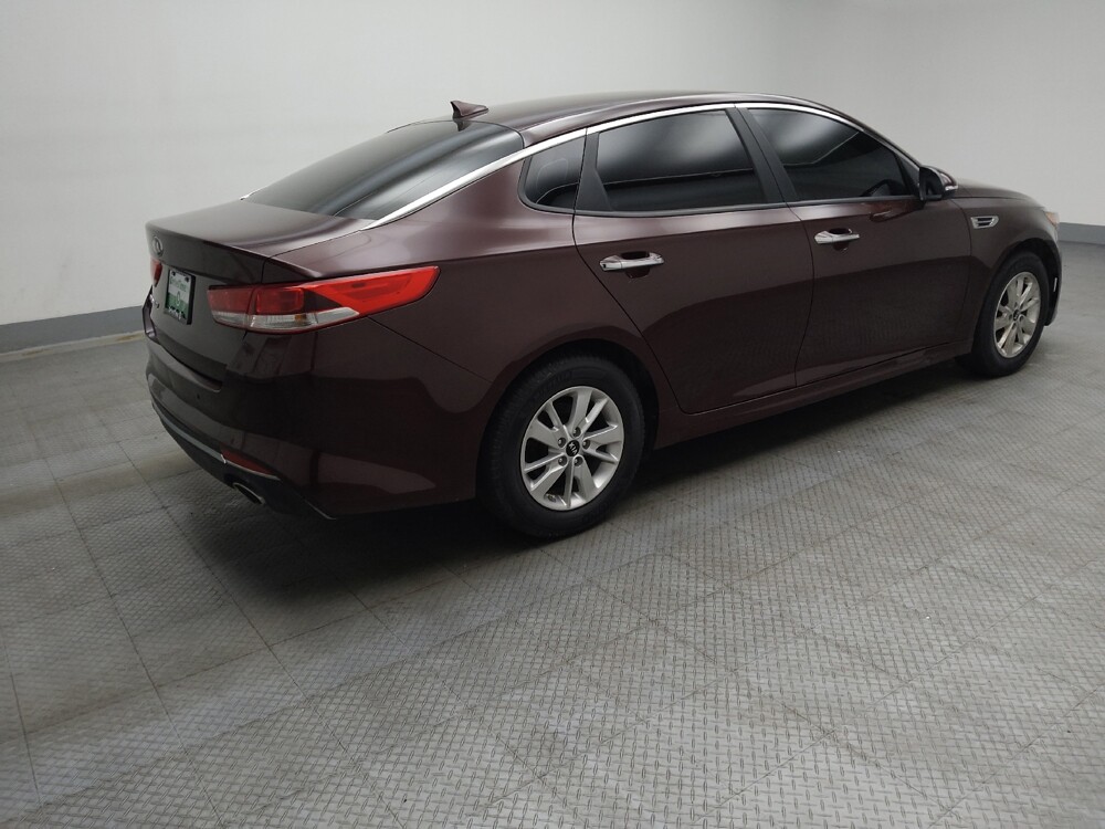 2018 Kia Optima in Peoria, IL 61615 - 18147375 10