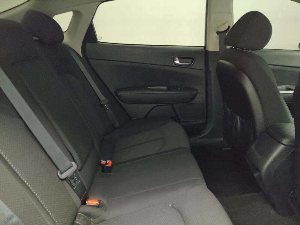 2018 Kia Optima in Peoria, IL 61615 - 18147375 19