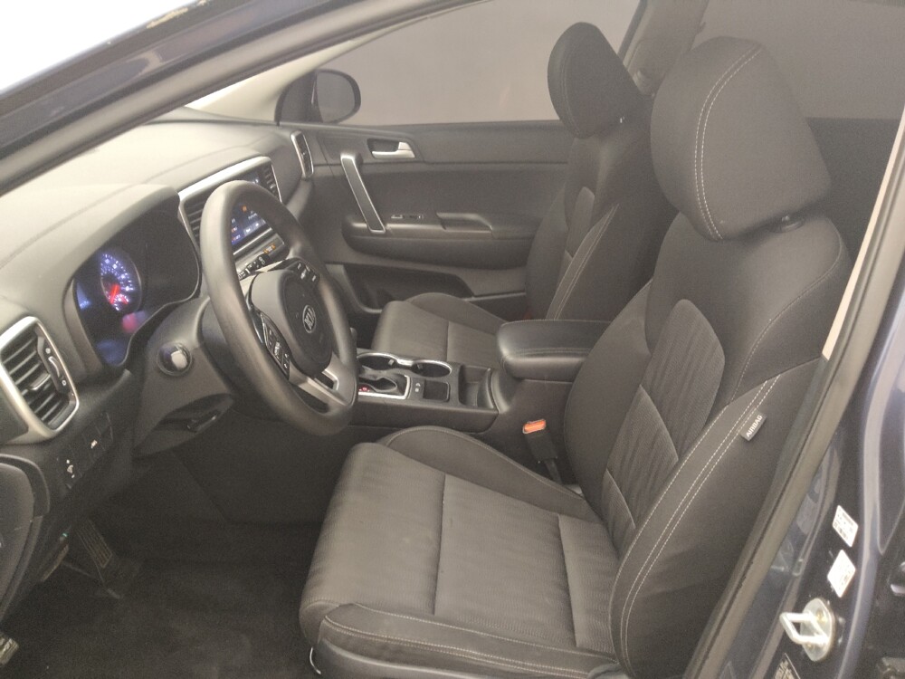 2020 Kia Sportage in Houston, TX 77060 - 18147384 17