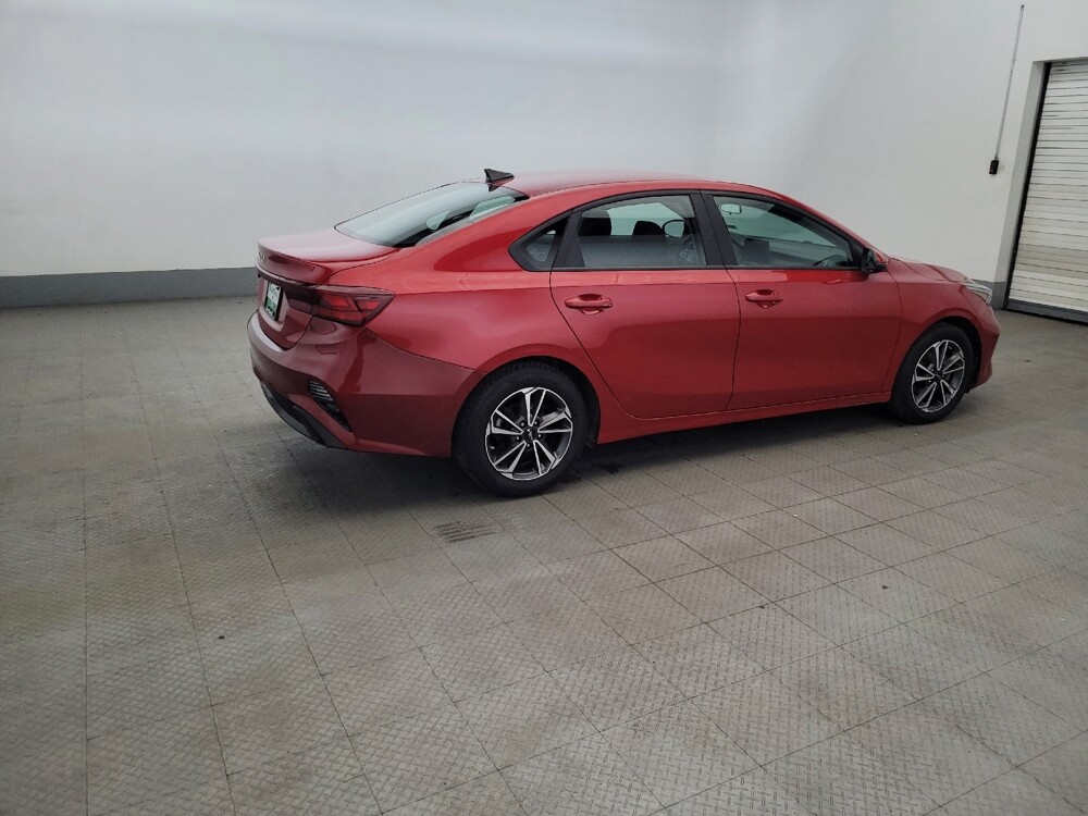 2023 Kia Forte in Glen Burnie, MD 21061 - 18147402 10