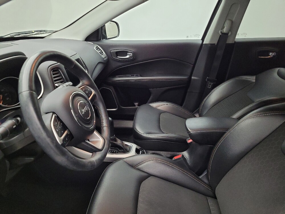 2018 Jeep Compass in Cincinnati, OH 45255 - 18147413 17