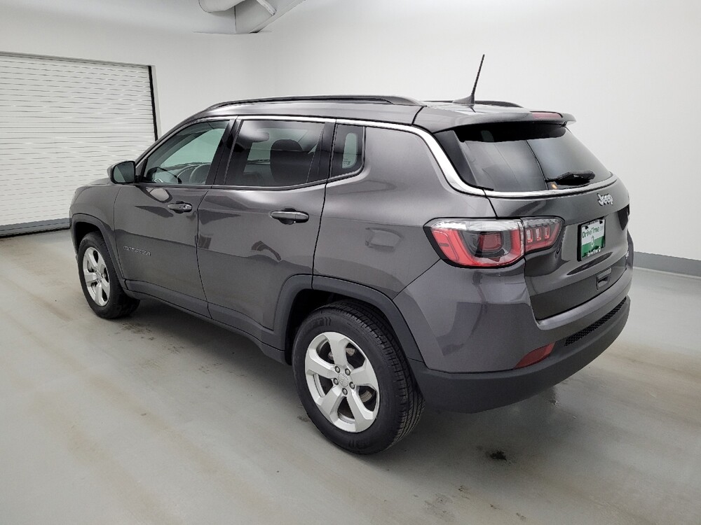 2018 Jeep Compass in Cincinnati, OH 45255 - 18147413 3