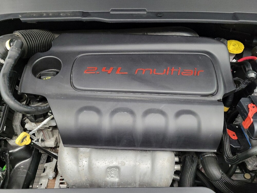 2018 Jeep Compass in Cincinnati, OH 45255 - 18147413 30