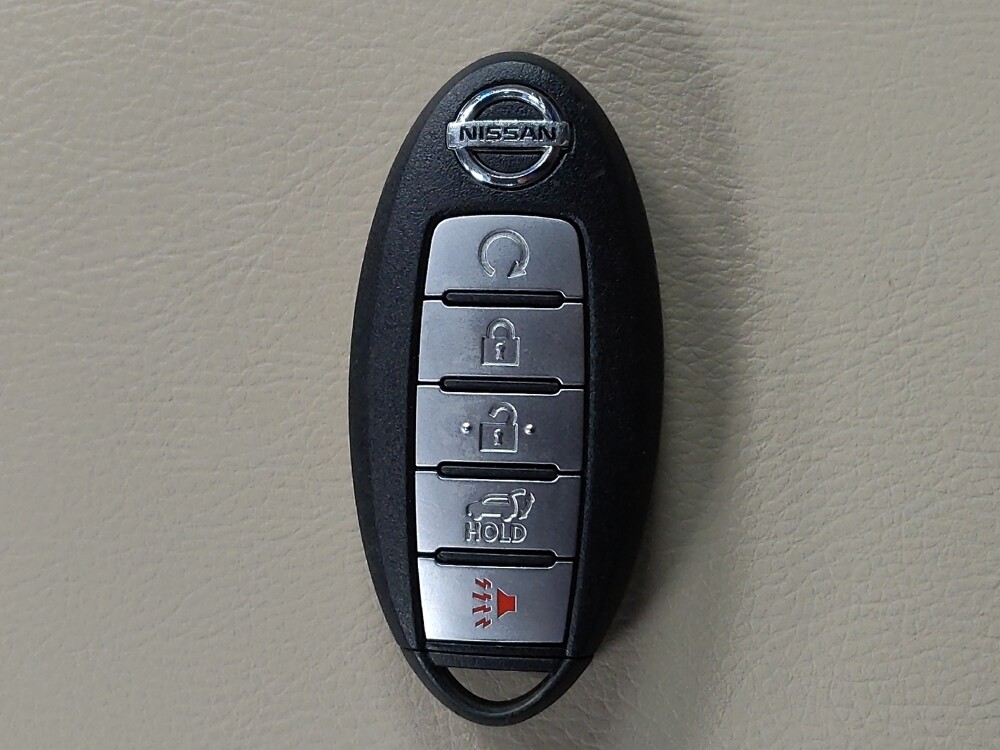 2017 Nissan Pathfinder in Houston, TX 77074 - 18147420 32