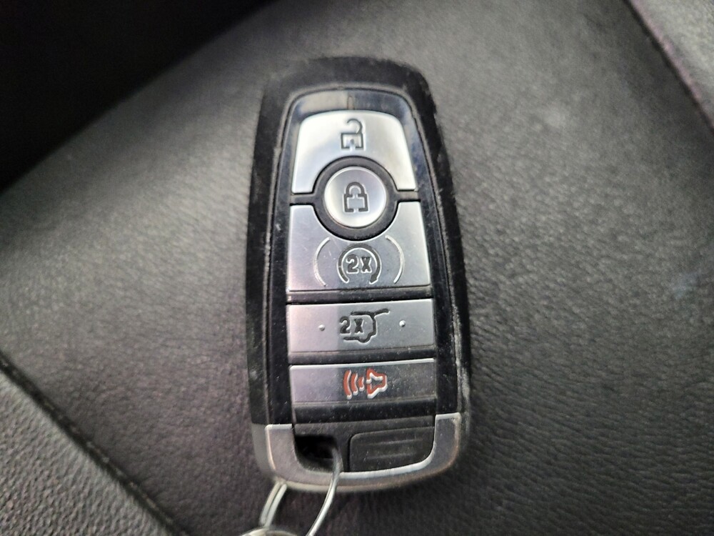 2020 Ford Edge in Fairfield, OH 45014 - 18147445 32