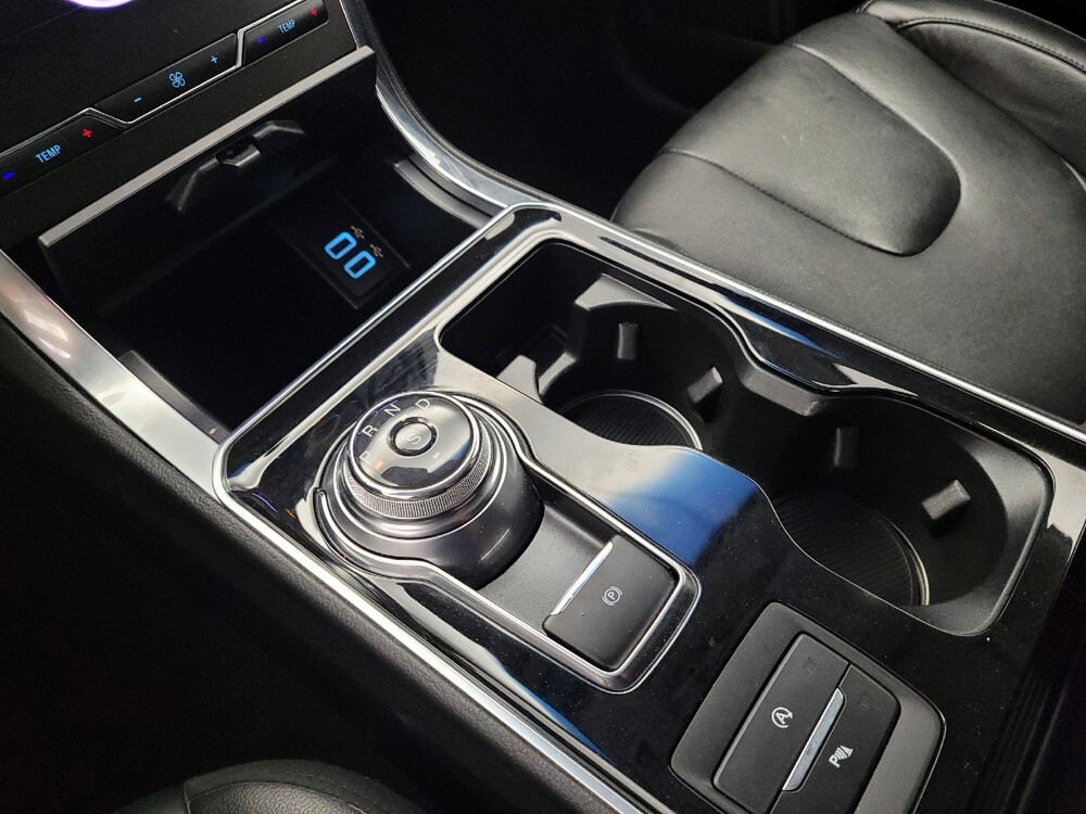 2020 Ford Edge in Fairfield, OH 45014 - 18147445 26