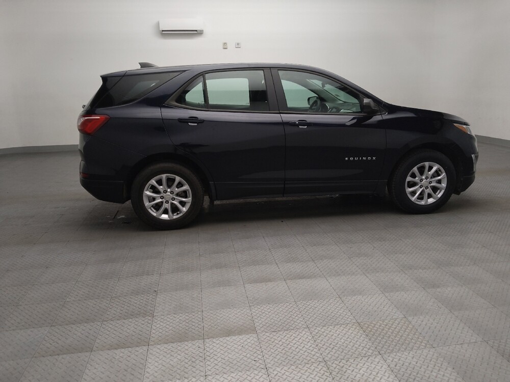 2020 Chevrolet Equinox in Live Oak, TX 78233 - 18147455 9