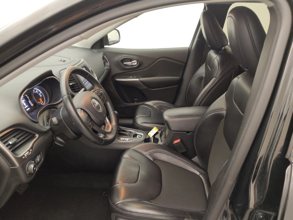 2019 Jeep Cherokee in Houston, TX 77060 - 18147464 17