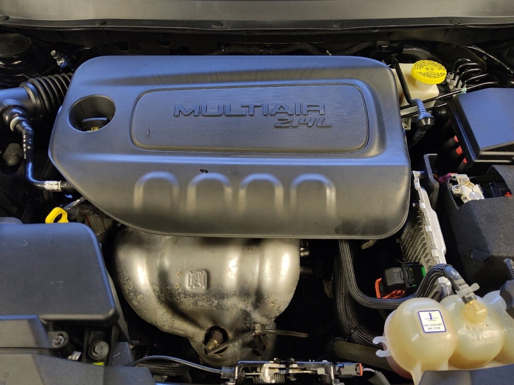 2019 Jeep Cherokee in Houston, TX 77060 - 18147464 30