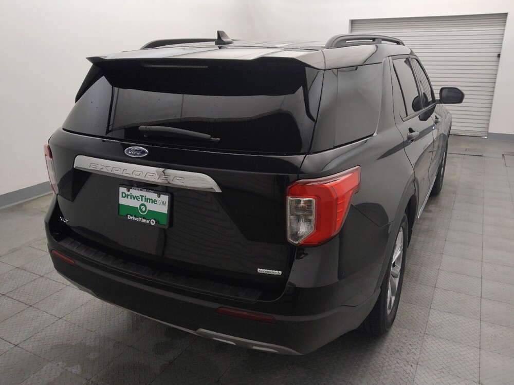 2020 Ford Explorer in Houston, TX 77074 - 18147503 7